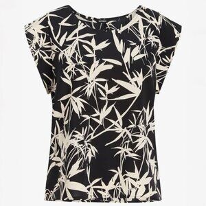 EXPRESS Tropical Print Scoop Neck Gramercy Tee Size L